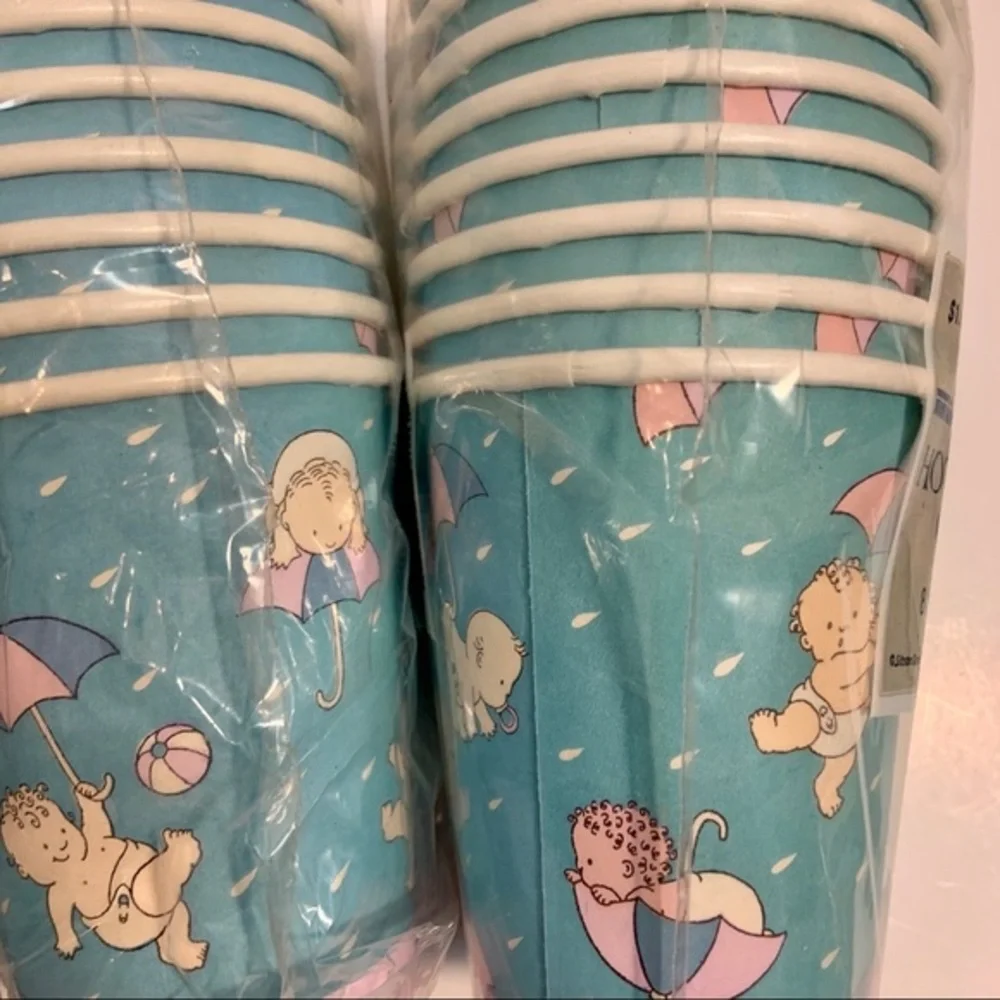 New Vintage Retro Gibson Unisex Baby Shower Reveal Tableware Cups Plates Gift